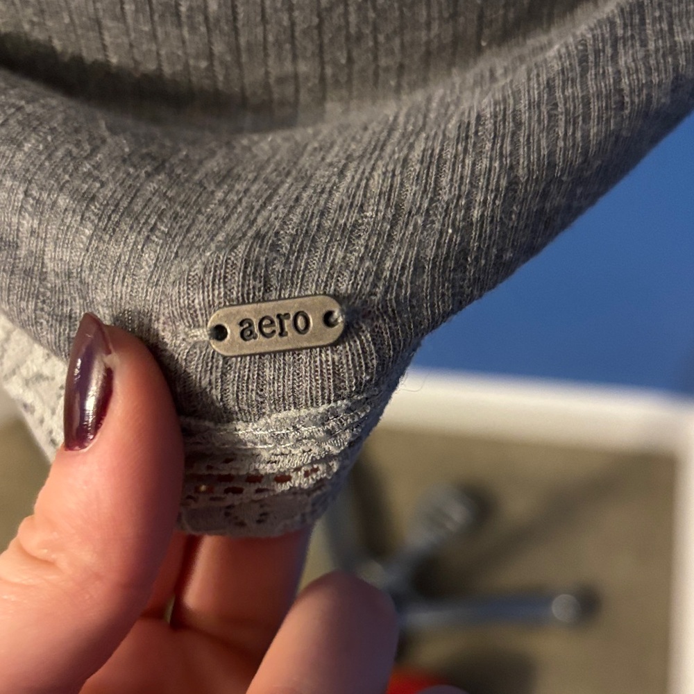 Aeropostale Gray Lace Trim Tank Top - Picture 3 of 6